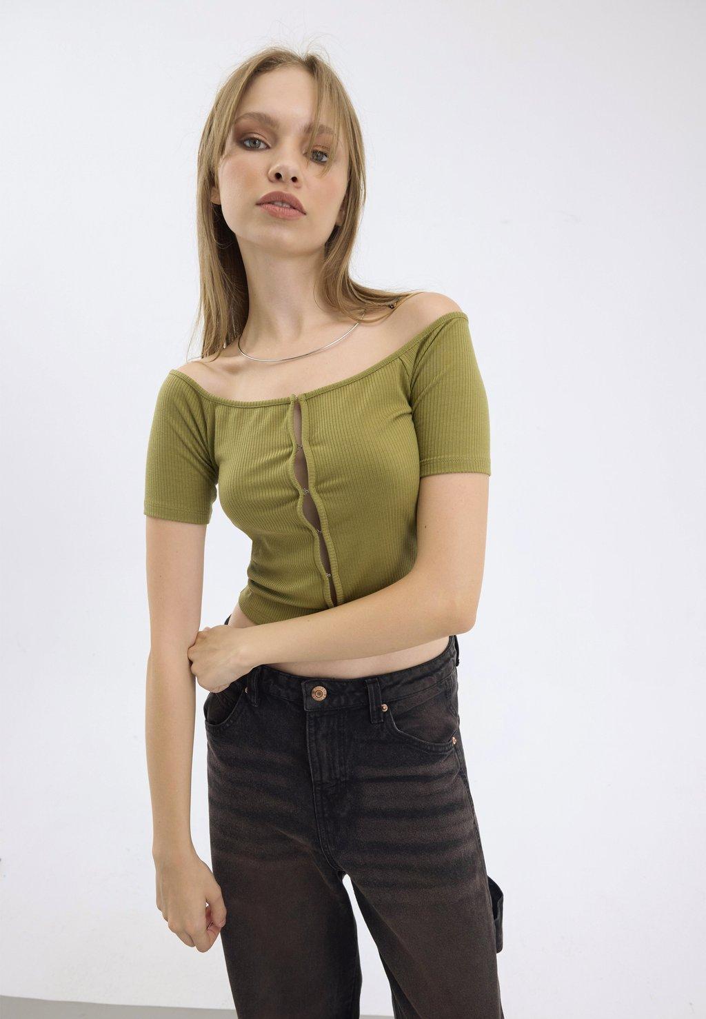 Футболка с принтом Even&Odd, хаки
Футболка с принтом Even&Odd, хаки