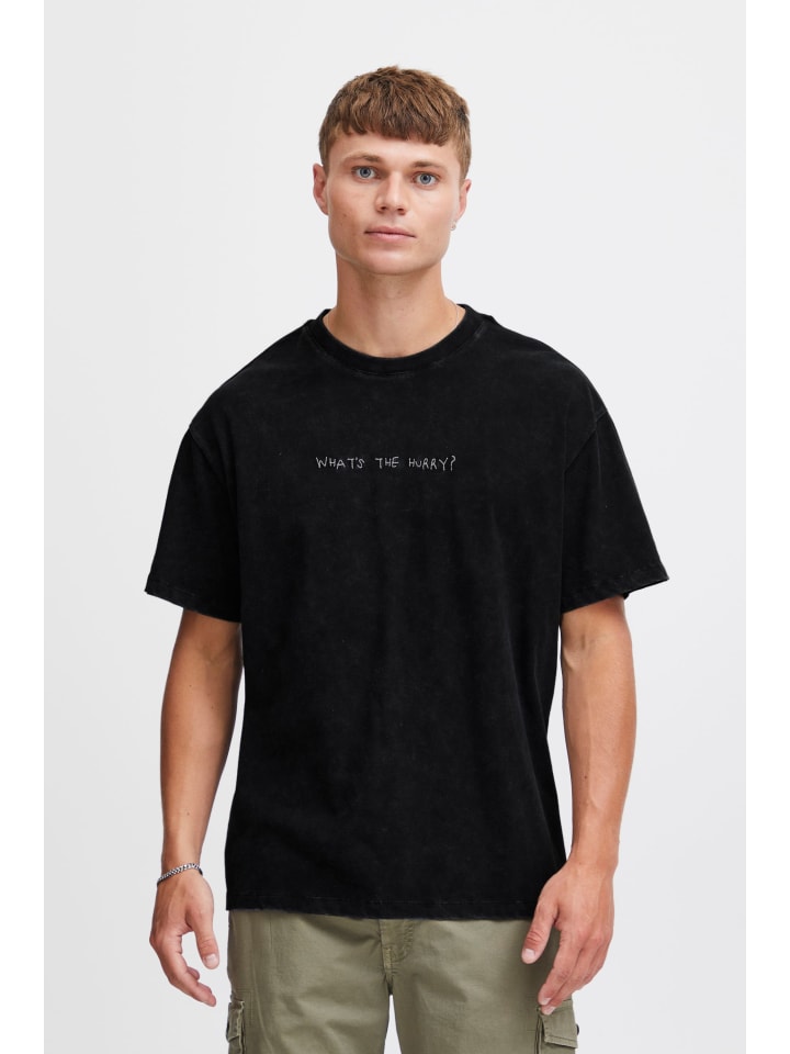 Футболка SDHammad черного цвета !SOLID
Футболка SDHammad черного цвета !SOLID