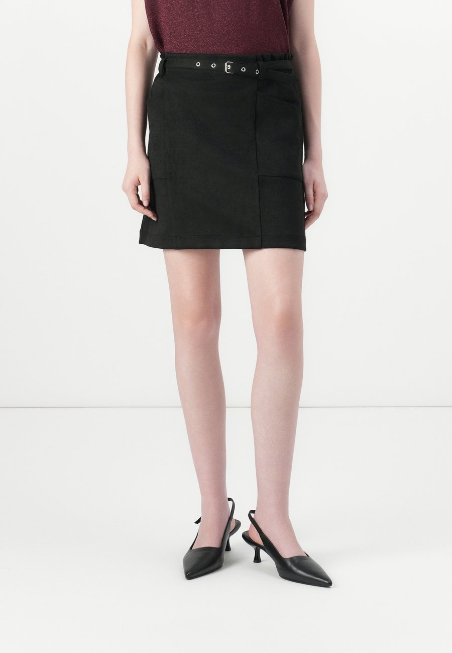 Юбка ONLY ONLDIANE HEIDI LIFE SKIRT, Black
Юбка ONLY ONLDIANE HEIDI LIFE SKIRT, Black