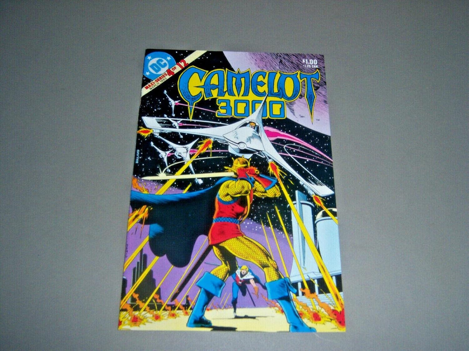 Camelot 3000, Edition# 4 (DC)
Camelot 3000, Edition# 4 (DC)