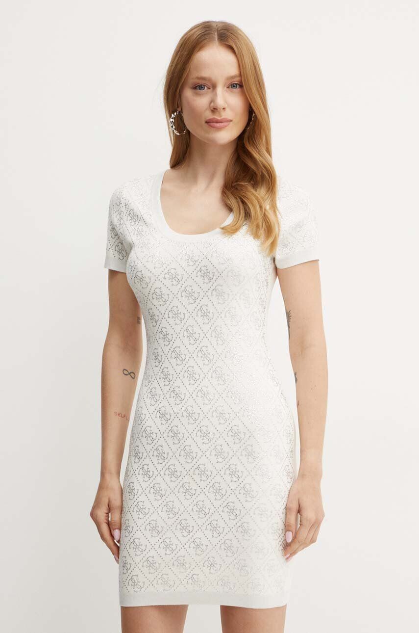 Guess платье, бежевый
Guess платье, бежевый