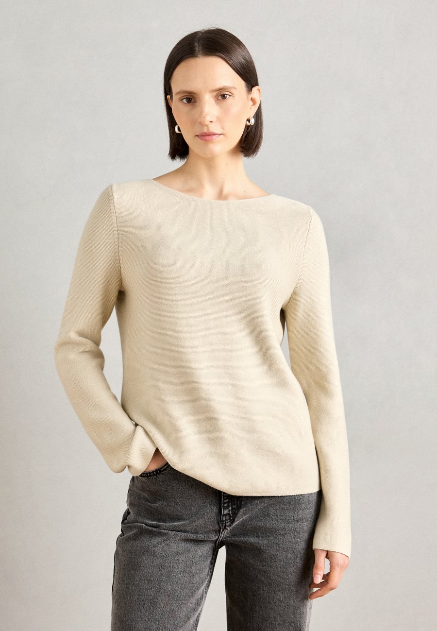 Джемпер Marc O'Polo LONGSLEEVE BOAT NECK, Natural Stone/Beige
Джемпер Marc O'Polo LONGSLEEVE BOAT NECK, Natural Stone/Beige