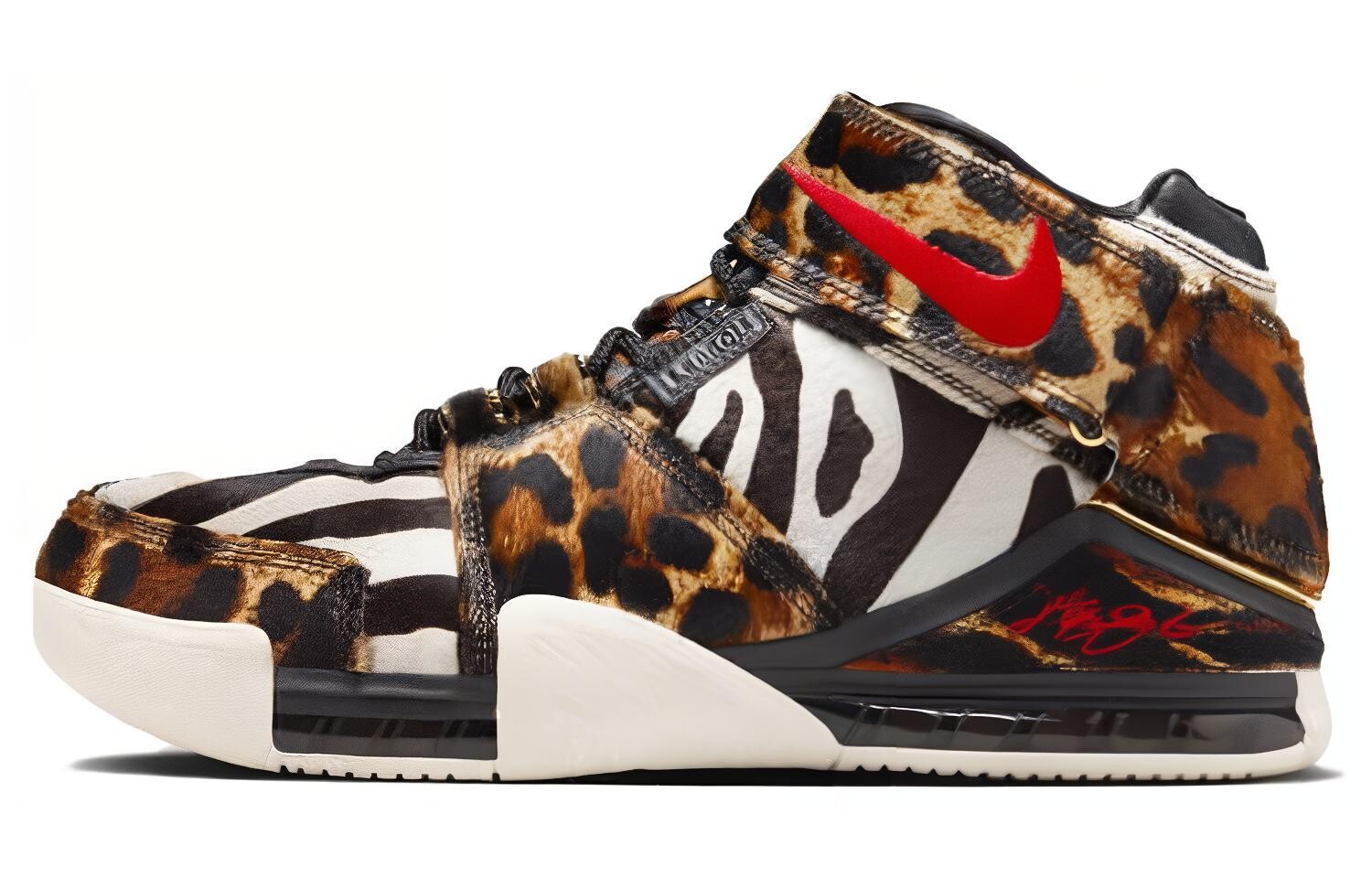 Мужские баскетбольные кроссовки Nike Lebron 2
Мужские баскетбольные кроссовки Nike Lebron 2