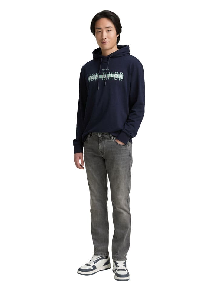 Tom Tailor Темно-синяя толстовка
Tom Tailor Темно-синяя толстовка