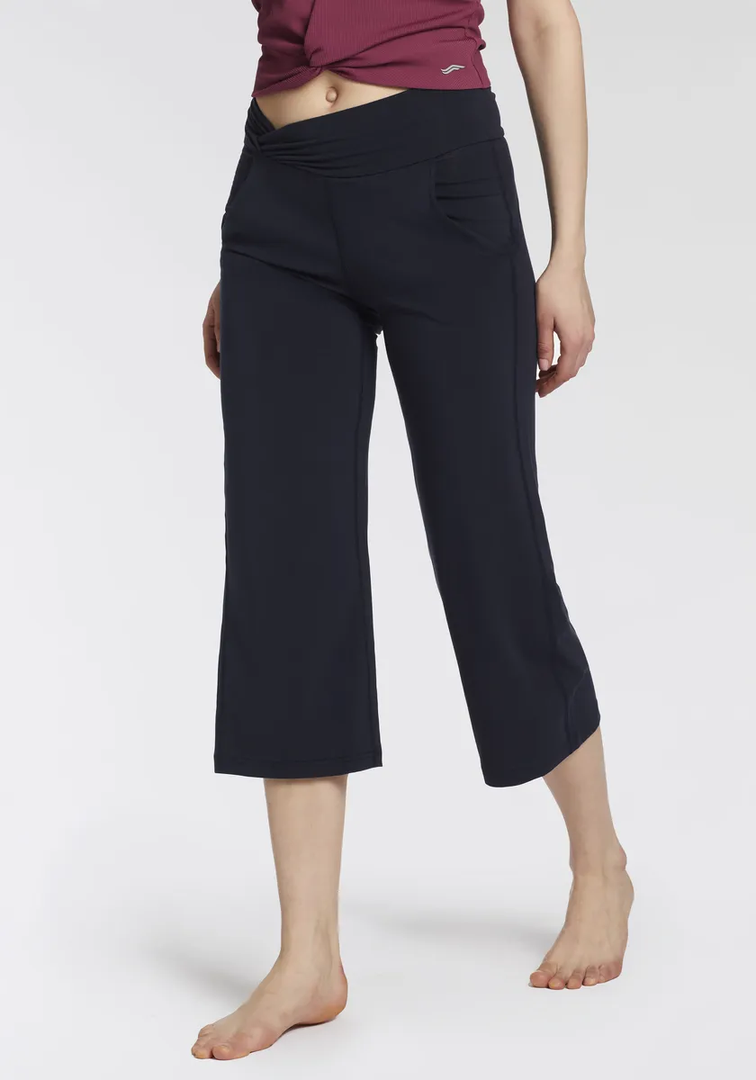 Кюлоты ФАЙН СПОРТ, со скрещенными манжетами Fayn Sports, синий
Кюлоты ФАЙН СПОРТ, со скрещенными манжетами Fayn Sports, синий