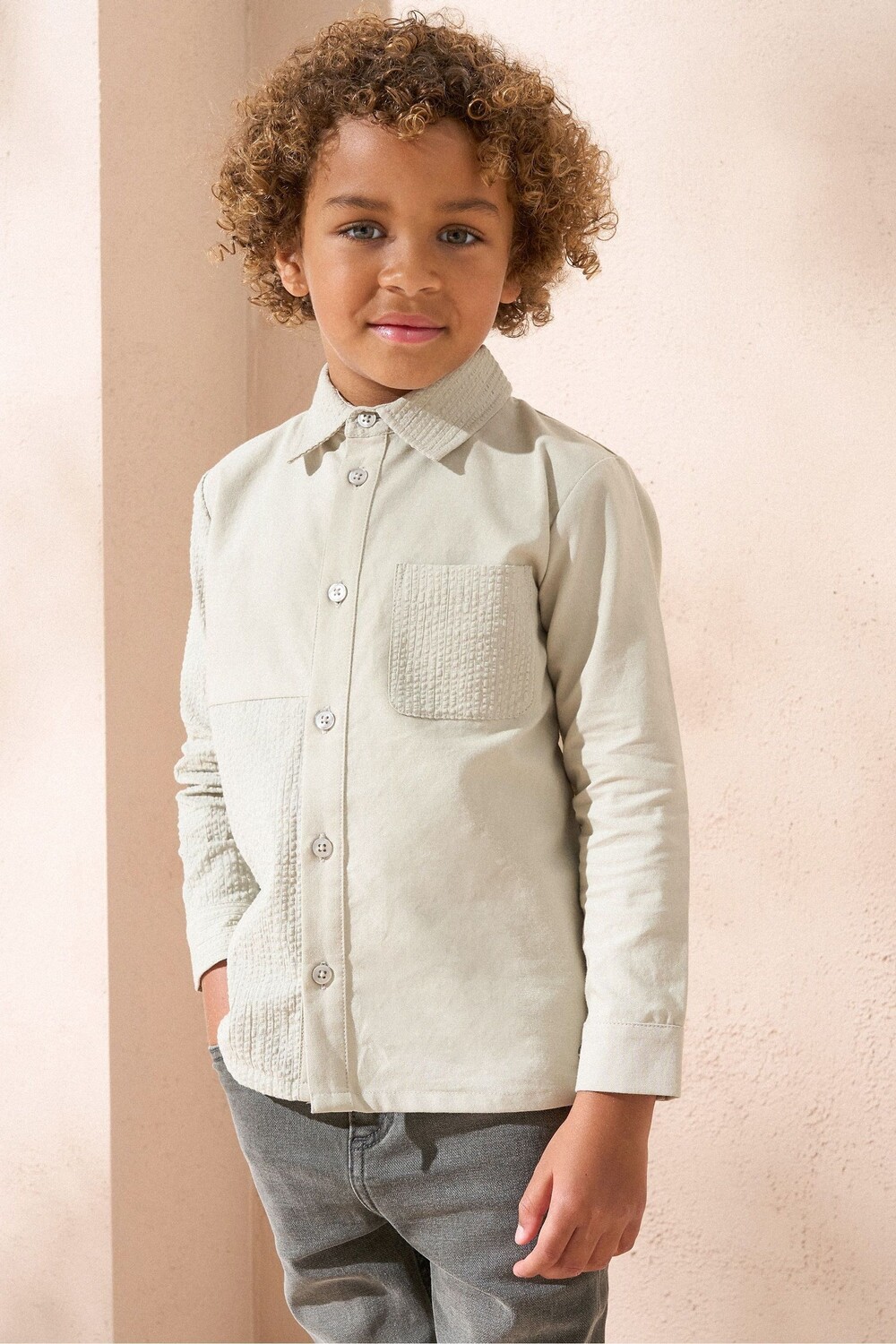 Рубашка Thomas цвета хаки с текстурой в стиле блэкджек Angel & Rocket, зеленый
Рубашка Thomas цвета хаки с текстурой в стиле блэкджек Angel & Rocket, зеленый