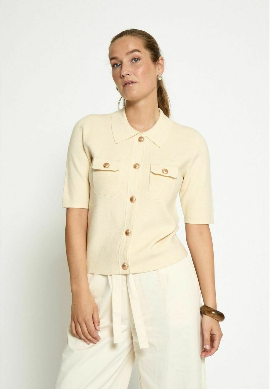 Кардиган PEPPERCORN Cardigan, Whitecap Grey/Off-White
Кардиган PEPPERCORN Cardigan, Whitecap Grey/Off-White