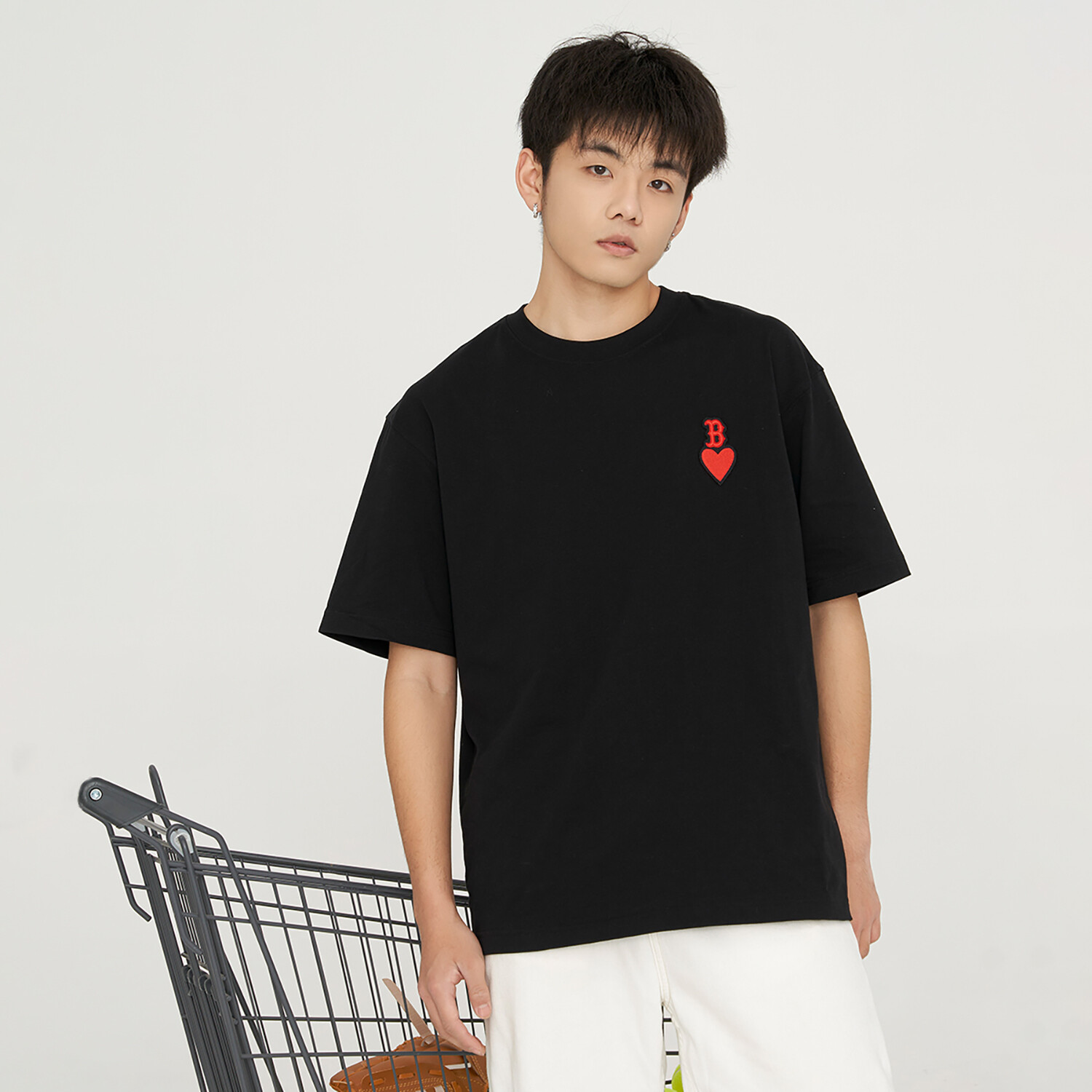 Футболка унисекс Mlb, черный
Футболка унисекс Mlb, черный