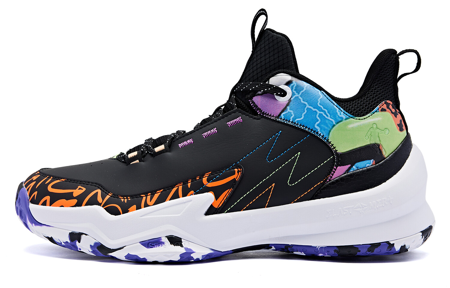 Баскетбольные кроссовки мужские низкие черные Qiaodan 
Баскетбольные кроссовки мужские низкие черные Qiaodan