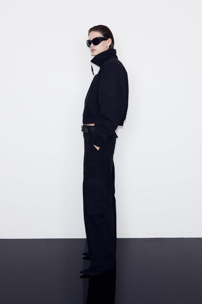 Саржевые брюки карго H&M, черный 
Саржевые брюки карго H&M, черный