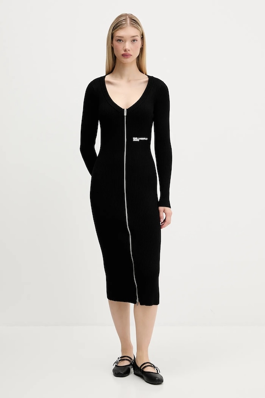Платье Karl Lagerfeld Jeans, черный
Платье Karl Lagerfeld Jeans, черный
