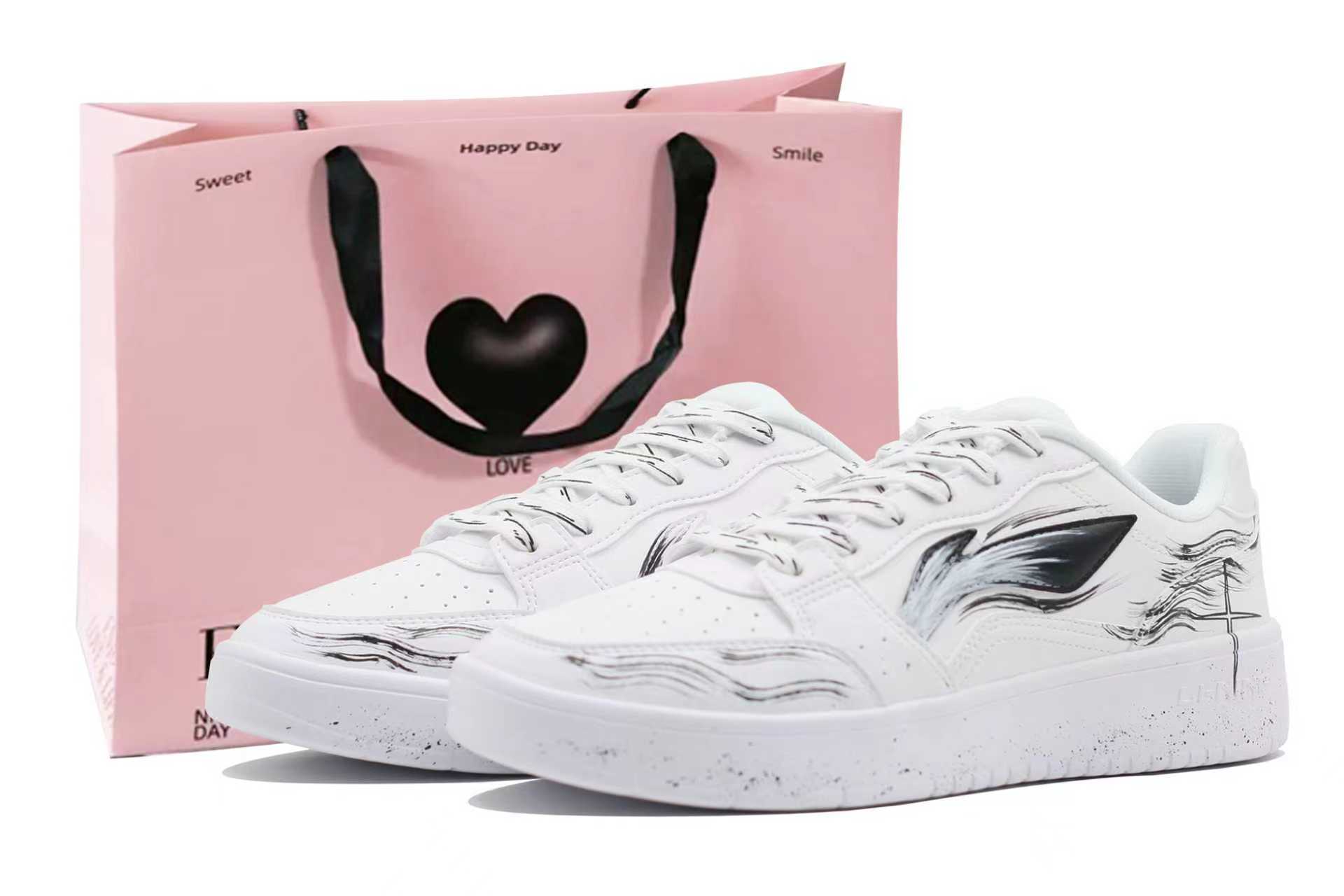 LiNing Acer Truncatum Нескользящие и износостойкие низкие скейтбордные кроссовки, унисекс, not белый, but черный
LiNing Acer Truncatum Нескользящие и износостойкие низкие скейтбордные кроссовки, унисекс, not белый, but черный