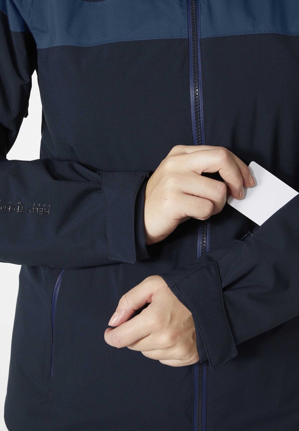 Сноубордическая куртка MOTIONISTA LIFALOFT Helly Hansen, темно-синий
Сноубордическая куртка MOTIONISTA LIFALOFT Helly Hansen, темно-синий