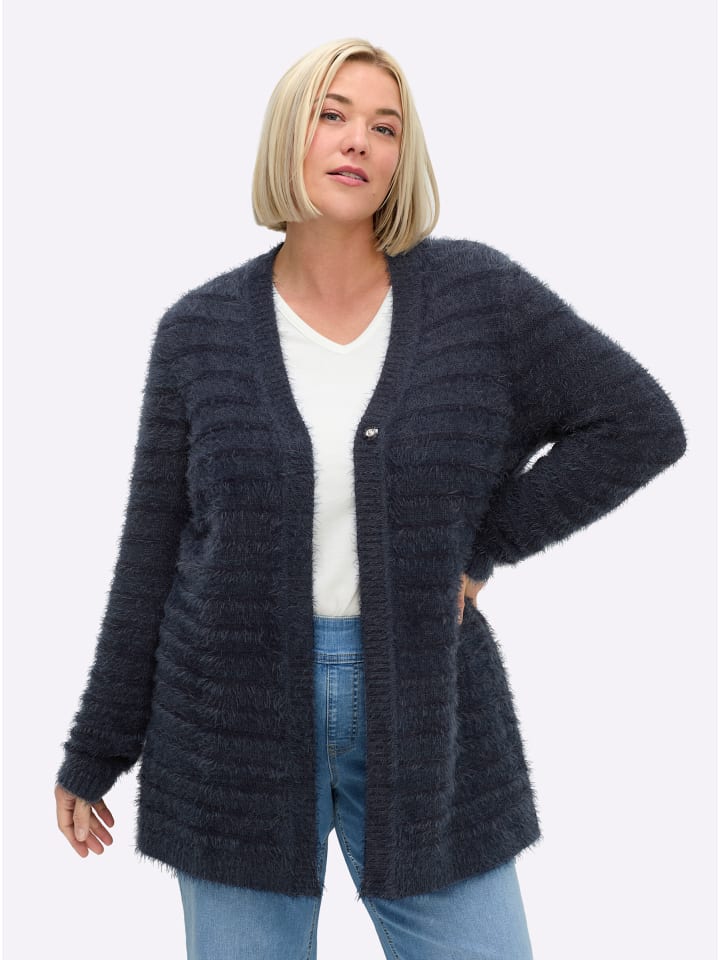 Кардиган темно-синего цвета sheego
Кардиган темно-синего цвета sheego