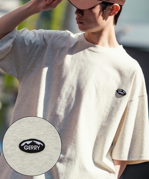 Футболка с коротким рукавом, принтом на спине, вышивкой GERRY, серый
Футболка с коротким рукавом, принтом на спине, вышивкой GERRY, серый