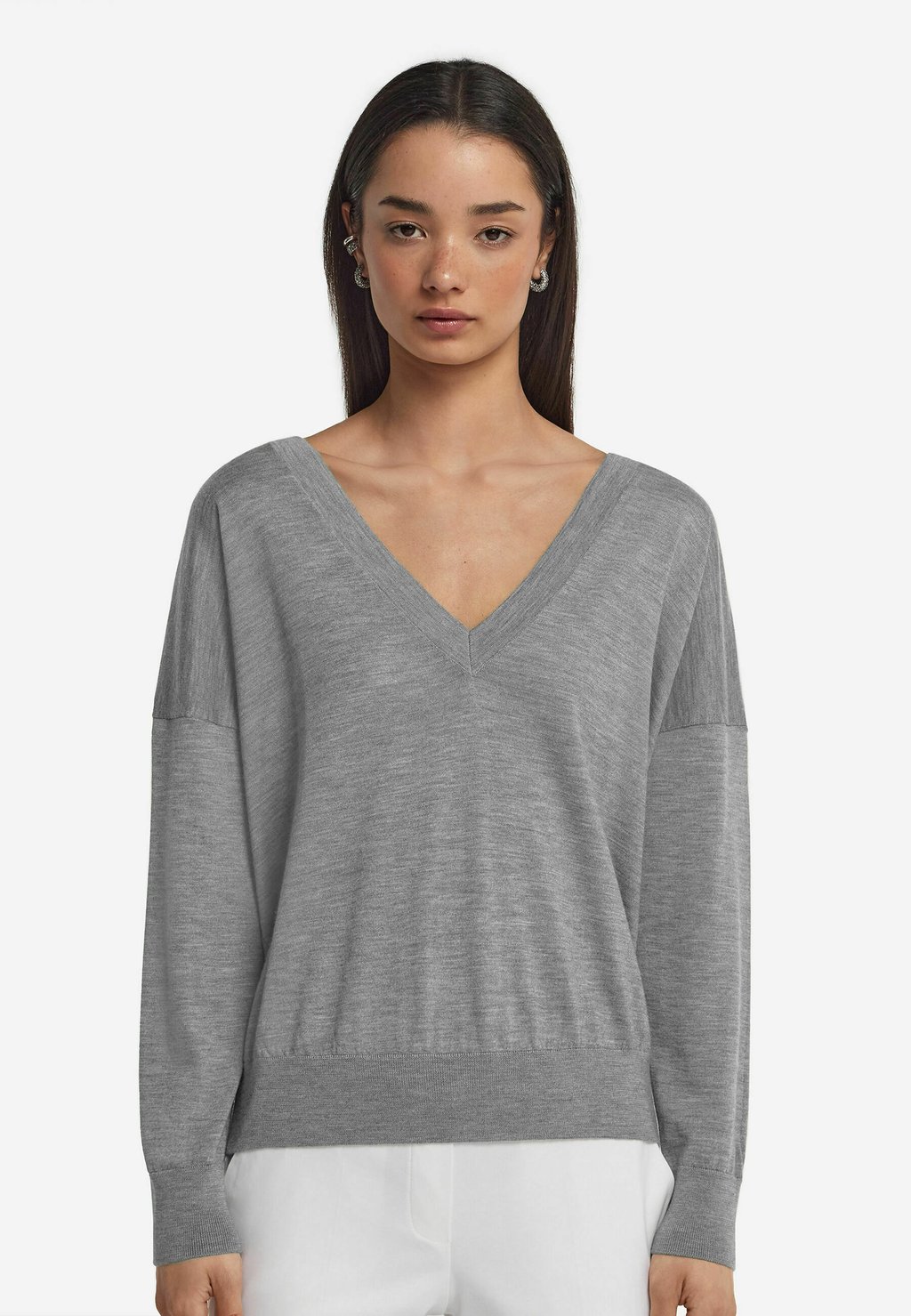 Джемпер Falconeri, пятнистый серый
Джемпер Falconeri, пятнистый серый