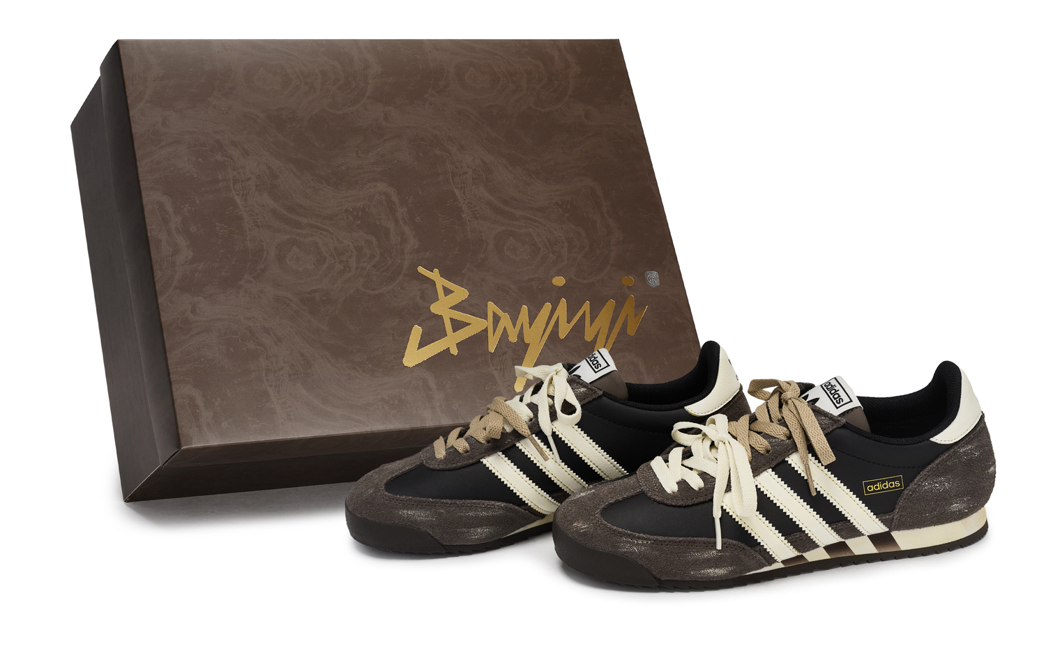 Adidas Originals R71 811 Manufacturing, Scuffed, Special Shoe Box Low top Casual Shoes Unisex черный коричневый белый
Adidas Originals R71 811 Manufacturing, Scuffed, Special Shoe Box Low top Casual Shoes Unisex черный коричневый белый