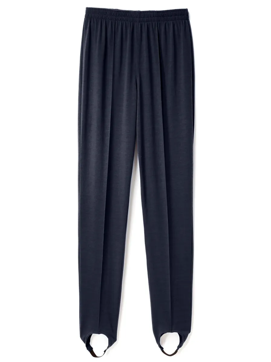 Брюки Classic Basics со складками, цвет морской волны
Брюки Classic Basics со складками, цвет морской волны