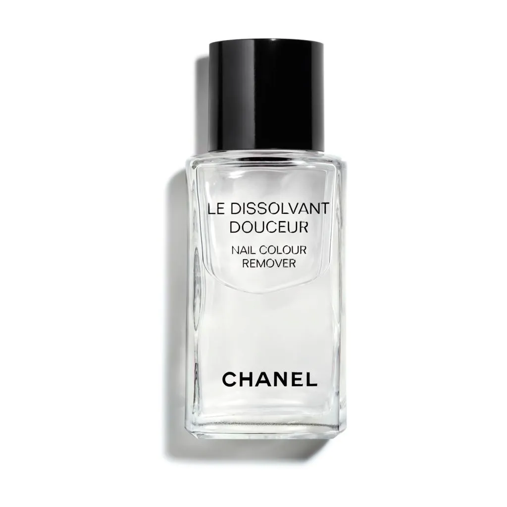 Мягкое средство для снятия макияжа с ногтей LE DISSOLVANT DOUCEUR Chanel, 50 ml 
Мягкое средство для снятия макияжа с ногтей LE DISSOLVANT DOUCEUR Chanel, 50 ml