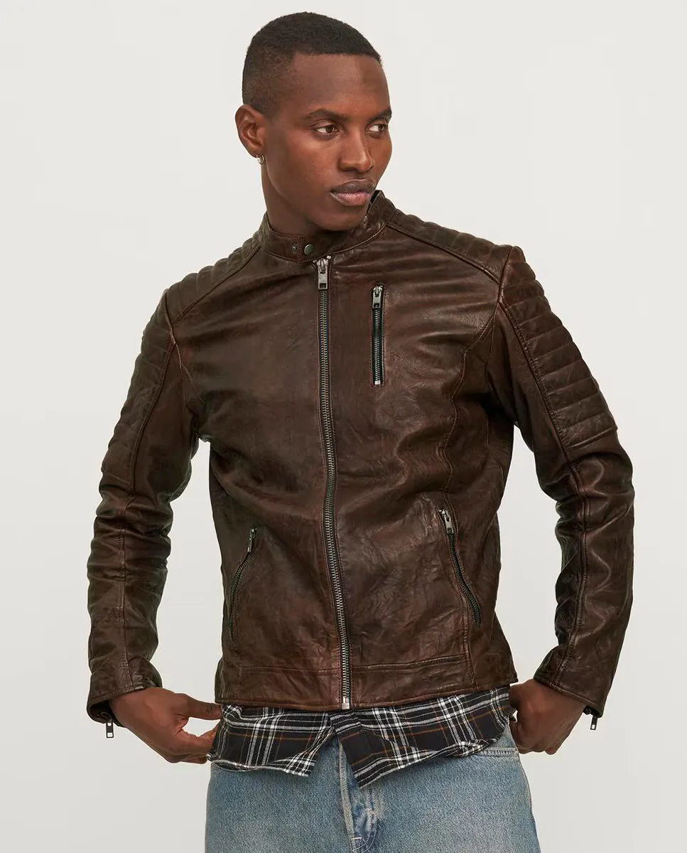 Мужская куртка из искусственной кожи с застежкой-молнией и круглым вырезом на пуговицах Jack & Jones, коричневый
Мужская куртка из искусственной кожи с застежкой-молнией и круглым вырезом на пуговицах Jack & Jones, коричневый
