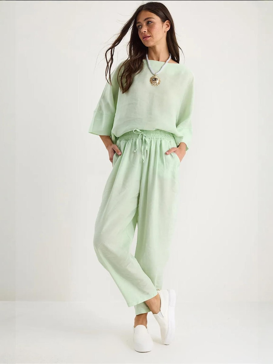 Брючный костюм Bianco Lucci, мятный
Брючный костюм Bianco Lucci, мятный