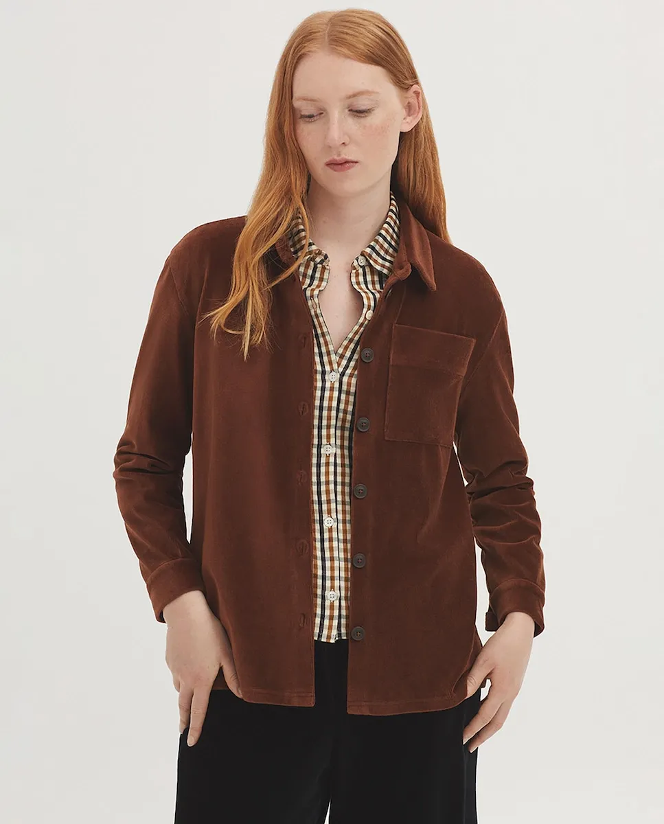 Женская рубашка из вельвета с накладным карманом Nice Things, коричневый
Женская рубашка из вельвета с накладным карманом Nice Things, коричневый
