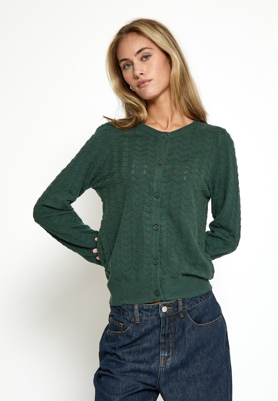 Кардиган PEPPERCORN ROSY , Ocean Depths/Dark Green
Кардиган PEPPERCORN ROSY , Ocean Depths/Dark Green