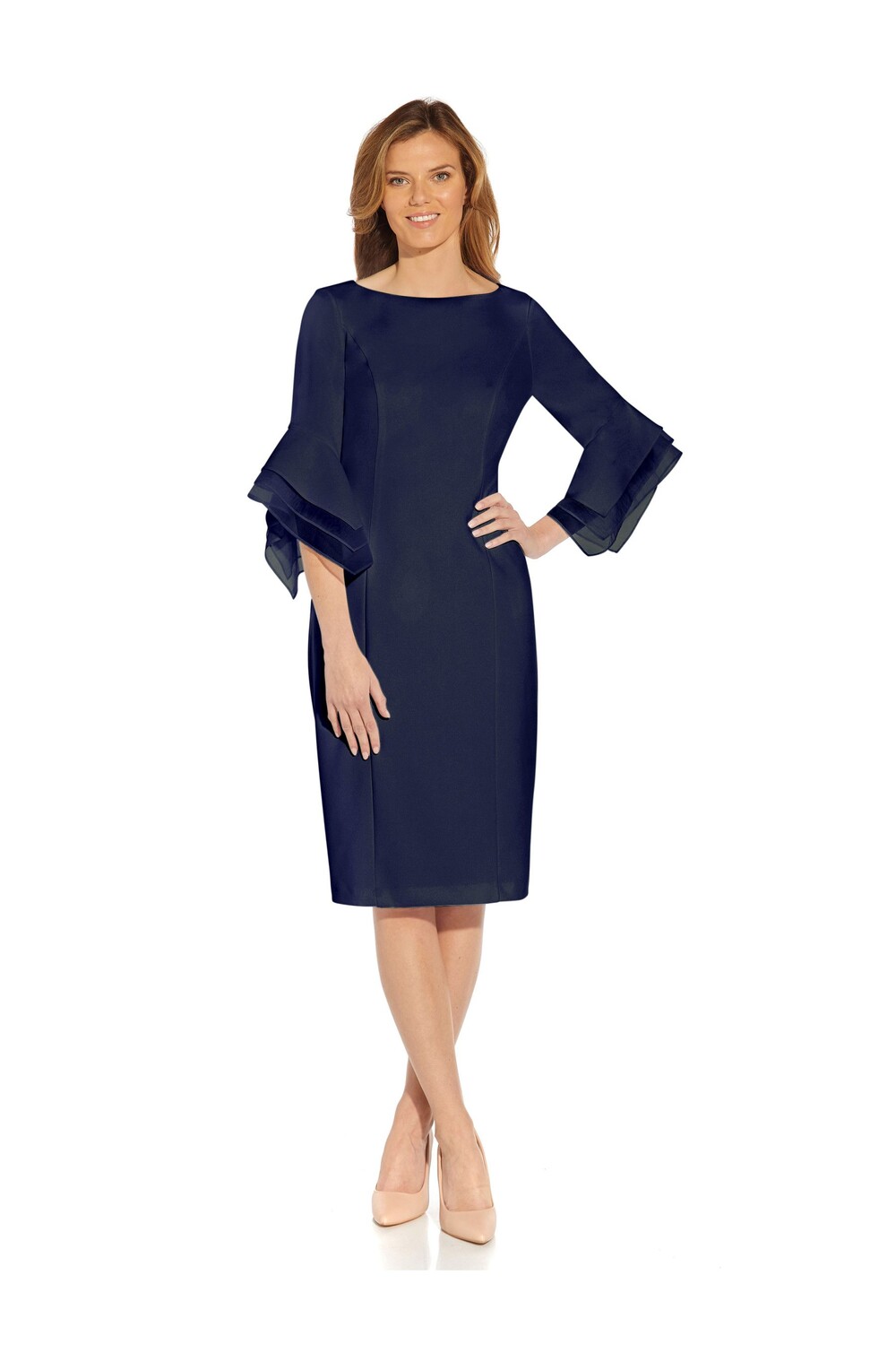 Синее трикотажное платье с многослойными креповыми рукавами Adrianna Papell, синий
Синее трикотажное платье с многослойными креповыми рукавами Adrianna Papell, синий