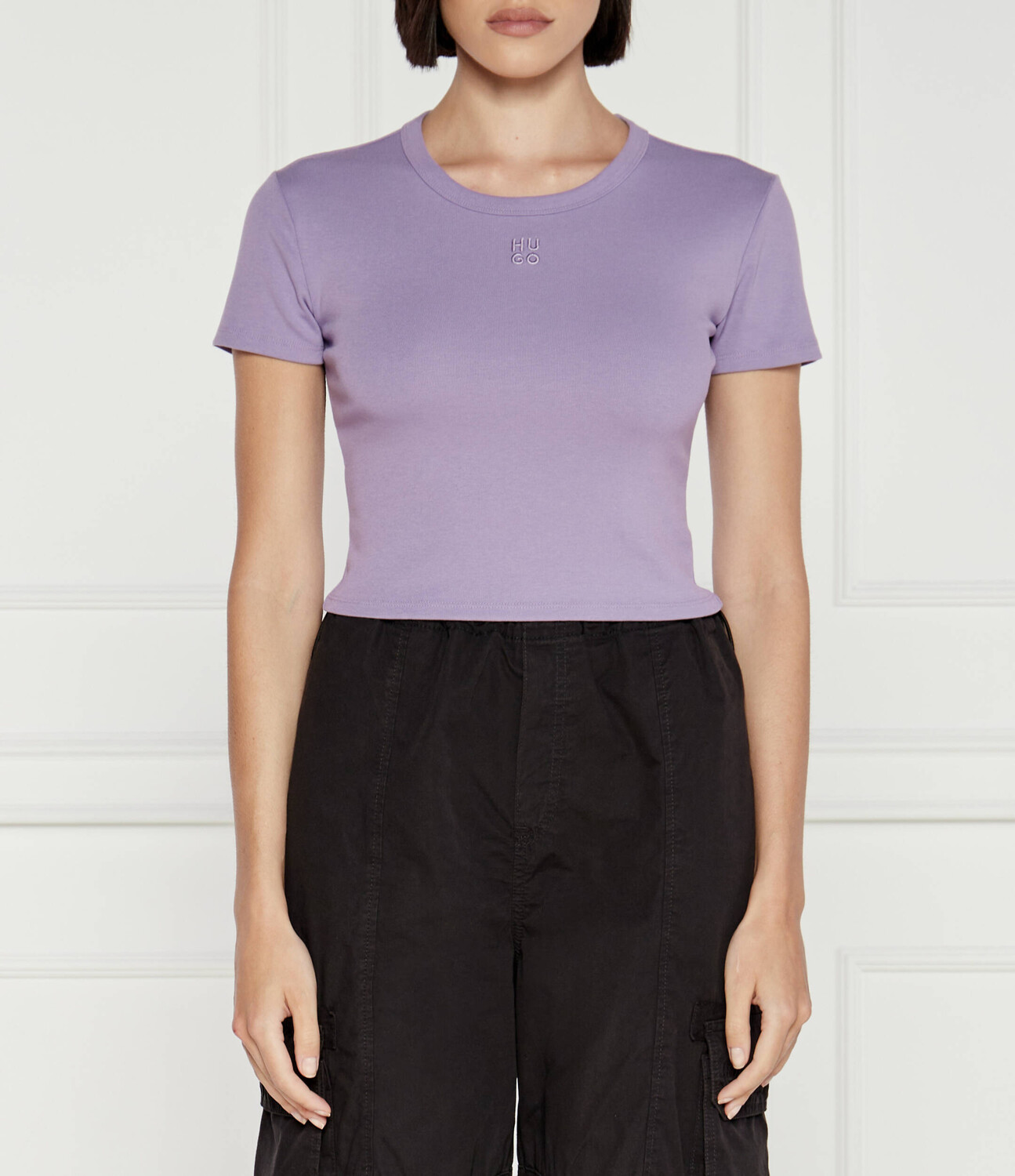 Футболка HUGO Delanor Cropped Fit, фиолетовый
Футболка HUGO Delanor Cropped Fit, фиолетовый