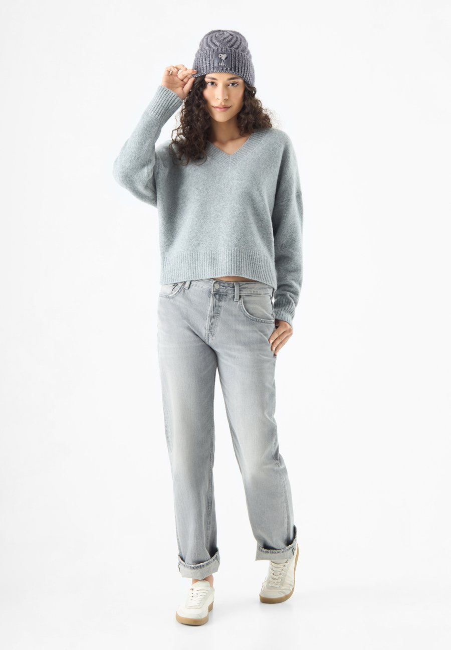 Шапка Codello PEANUTS MIT SNOOPY-PATCH , Grau/Grey
Шапка Codello PEANUTS MIT SNOOPY-PATCH , Grau/Grey