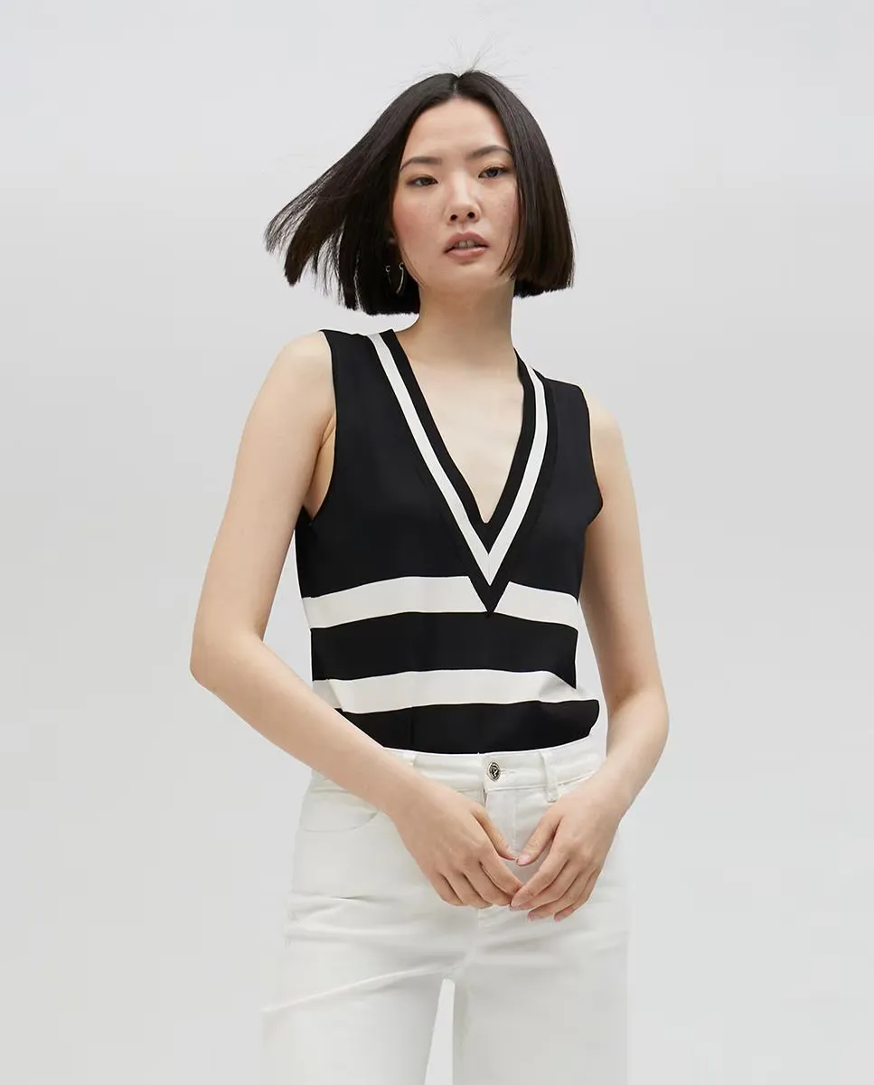 Женский топ без рукавов Lola Casademunt, черный
Женский топ без рукавов Lola Casademunt, черный