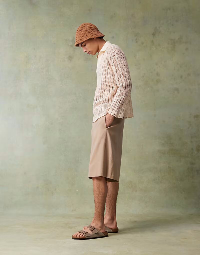 Элегантные свободные шорты-бермуды из льняной смеси ASOS DESIGN темно-каменного цвета
Элегантные свободные шорты-бермуды из льняной смеси ASOS DESIGN темно-каменного цвета