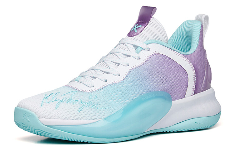 Баскетбольные кроссовки Light Cavalry 6 мужские с низким верхом белого/ярко-фиолетового/светло-голубого цвета Anta 
Баскетбольные кроссовки Light Cavalry 6 мужские с низким верхом белого/ярко-фиолетового/светло-голубого цвета Anta