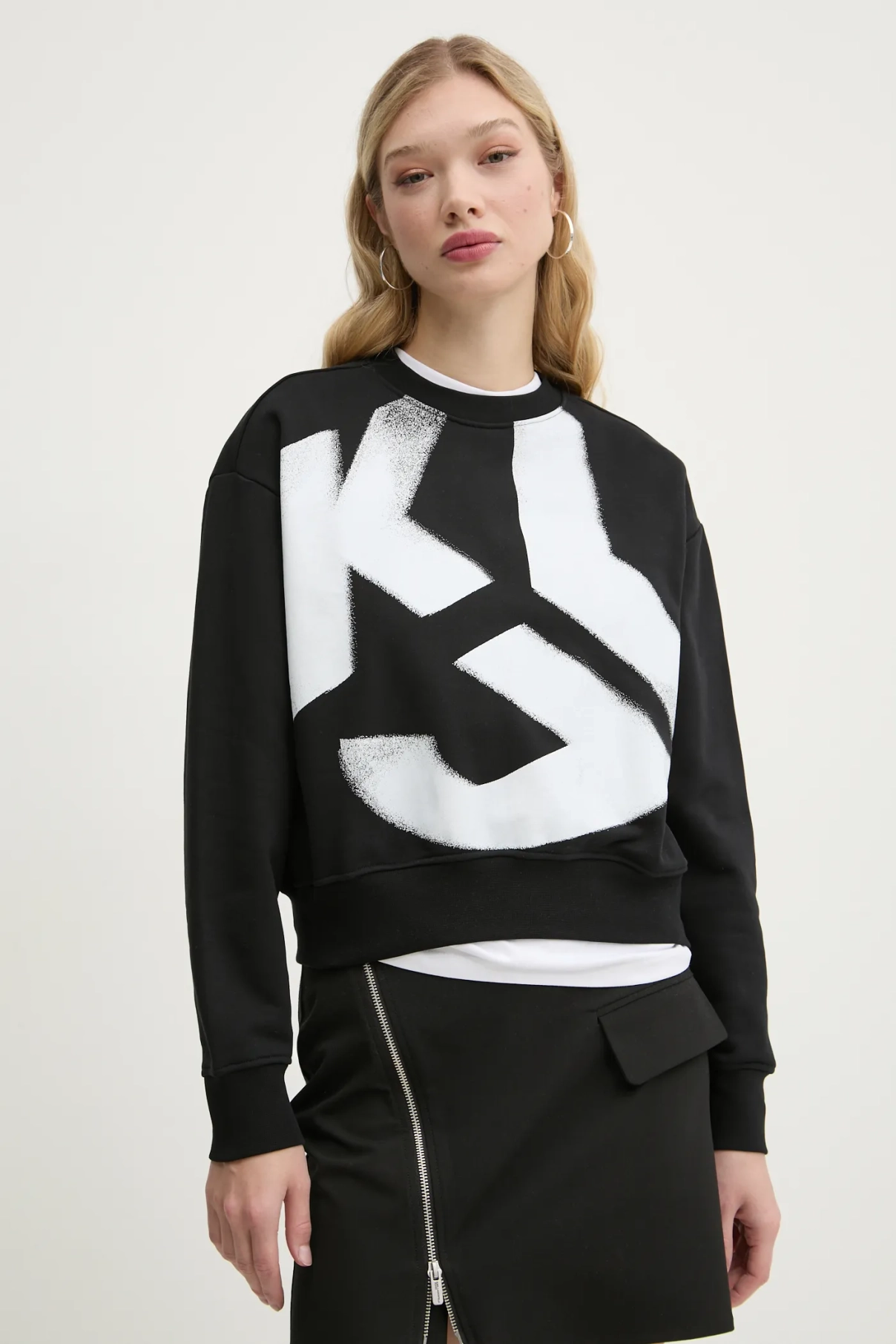 Хлопковая толстовка Karl Lagerfeld Jeans, черный
Хлопковая толстовка Karl Lagerfeld Jeans, черный