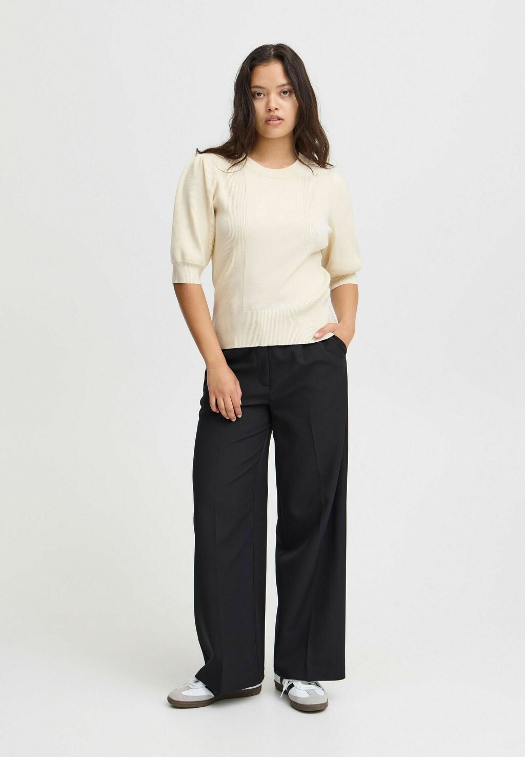 Базовая футболка IHBOSTON ICHI, белый
Базовая футболка IHBOSTON ICHI, белый