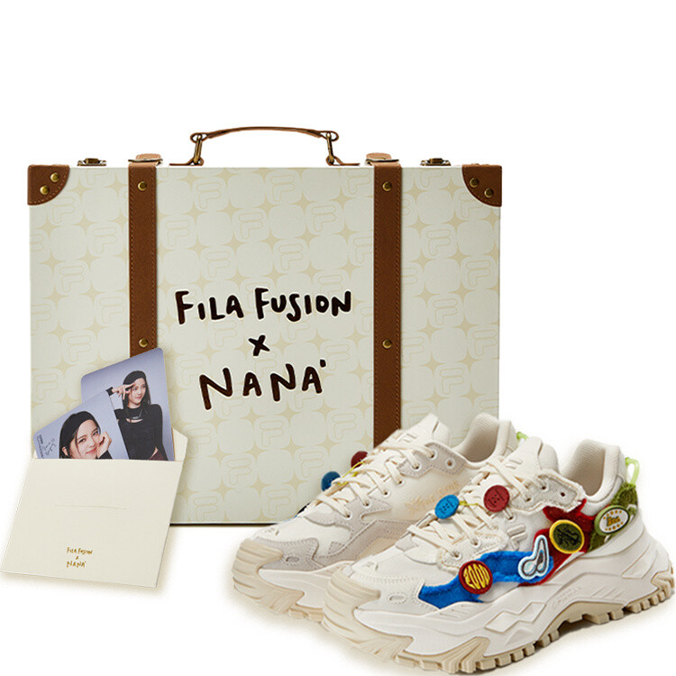Кроссовки FILA FUSION Hard Candy Collection Chunky Sneakers Women's Low-top White/Blue/Green/Red, белый
Кроссовки FILA FUSION Hard Candy Collection Chunky Sneakers Women's Low-top White/Blue/Green/Red, белый