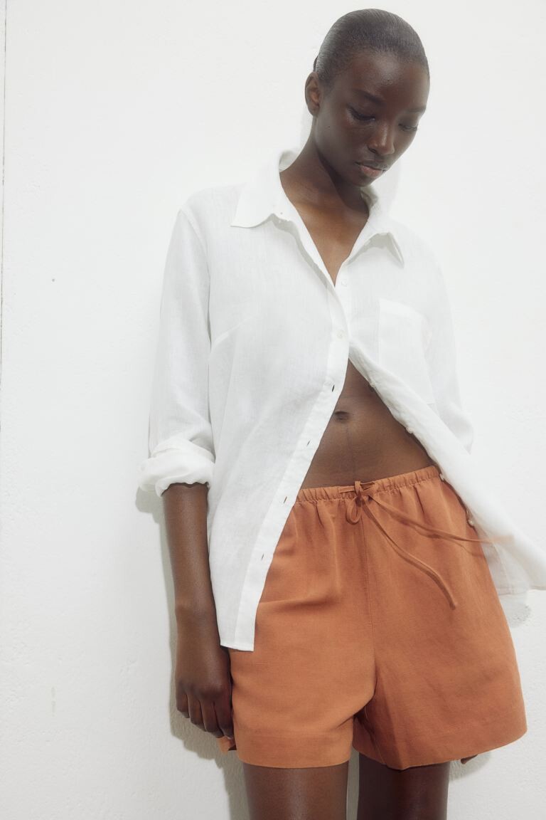 Шорты-Слипоны из смесового льна H&M, коричневый 
Шорты-Слипоны из смесового льна H&M, коричневый