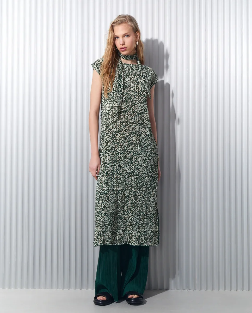 Платье без рукавов Easy Wear, зеленый
Платье без рукавов Easy Wear, зеленый