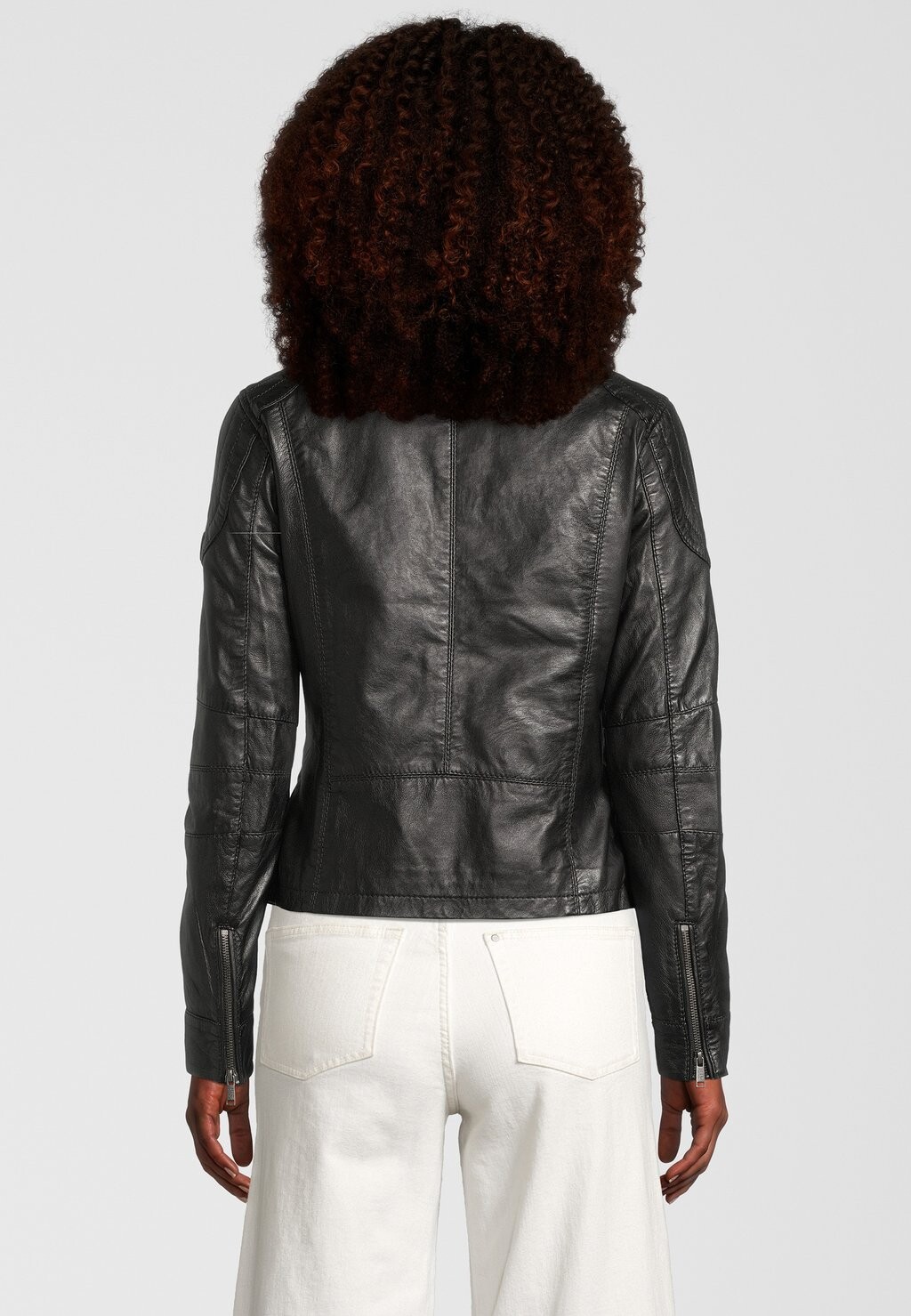 Кожаная куртка MIT SCHULTERPOLSTER-DETAIL H.I.S, черный
Кожаная куртка MIT SCHULTERPOLSTER-DETAIL H.I.S, черный