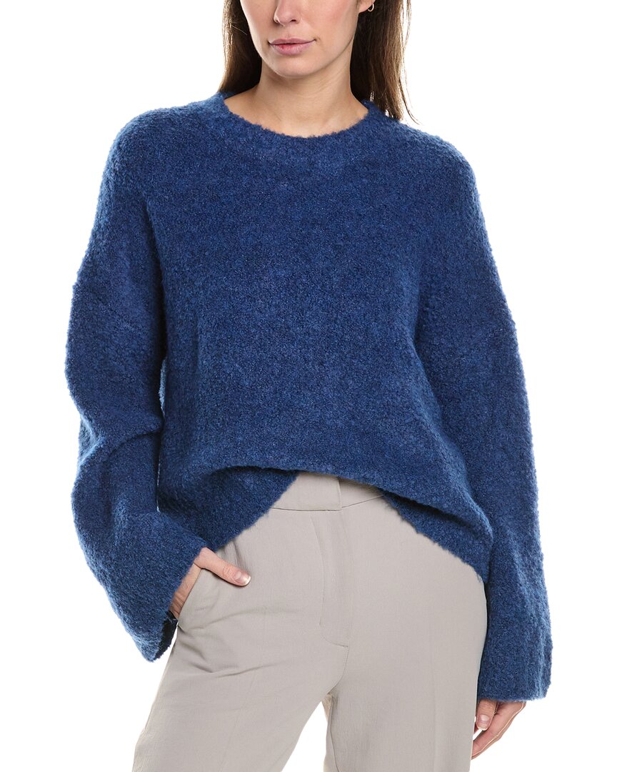 Свитер Vince Camuto с широким воротником из смеси шерсти, синий
Свитер Vince Camuto с широким воротником из смеси шерсти, синий