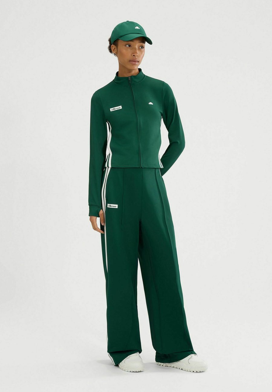 Бейсболка Ellesse AZOLI, Dark Green
Бейсболка Ellesse AZOLI, Dark Green