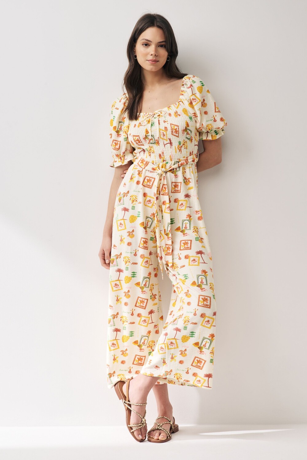 Комбинезон с короткими рукавами и завязками спереди Next, экрю
Комбинезон с короткими рукавами и завязками спереди Next, экрю