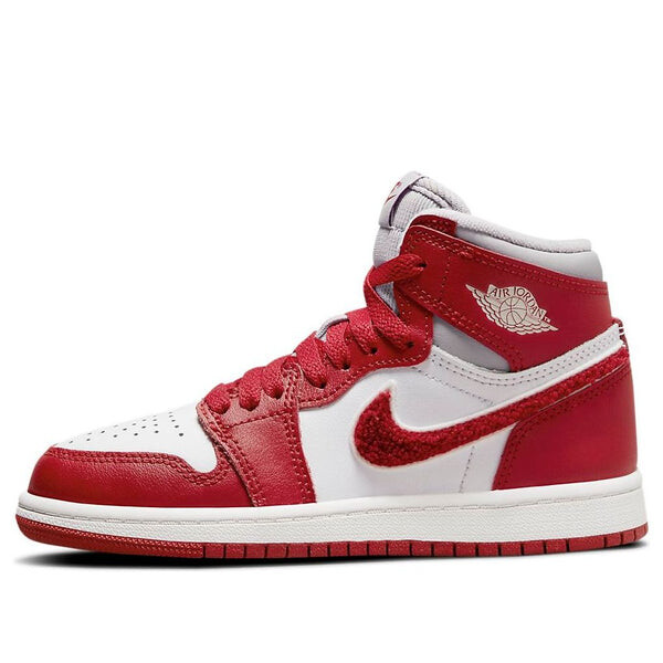 Кроссовки 1 retro high og 'newstalgia chenille' Air Jordan, мультиколор
Кроссовки 1 retro high og 'newstalgia chenille' Air Jordan, мультиколор