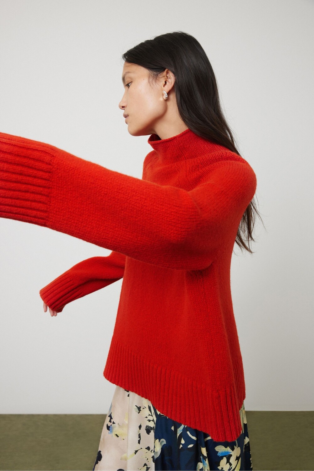 Джемпер Snowdon из смеси шерсти Jigsaw, красный
Джемпер Snowdon из смеси шерсти Jigsaw, красный