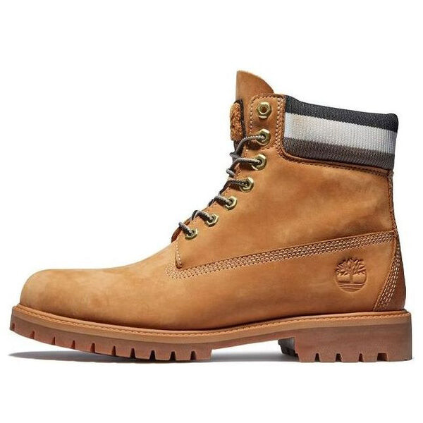 Кроссовки heritage 6 inch waterproof boot 'wheat nubuck with black' Timberland, желтый
Кроссовки heritage 6 inch waterproof boot 'wheat nubuck with black' Timberland, желтый