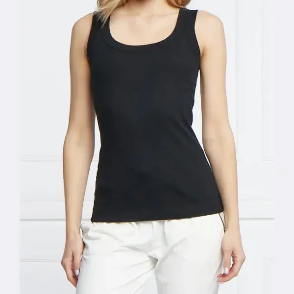 Облегающий топ Marc Cain, черный
Облегающий топ Marc Cain, черный