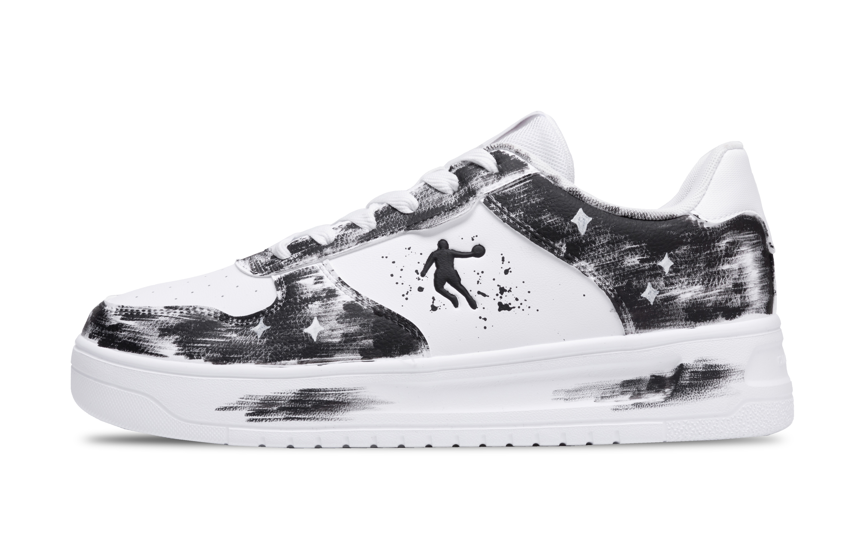 QIAODAN Нескользящие и износостойкие легкие низкие кроссовки для скейтбординга мужские черно-белые
QIAODAN Нескользящие и износостойкие легкие низкие кроссовки для скейтбординга мужские черно-белые