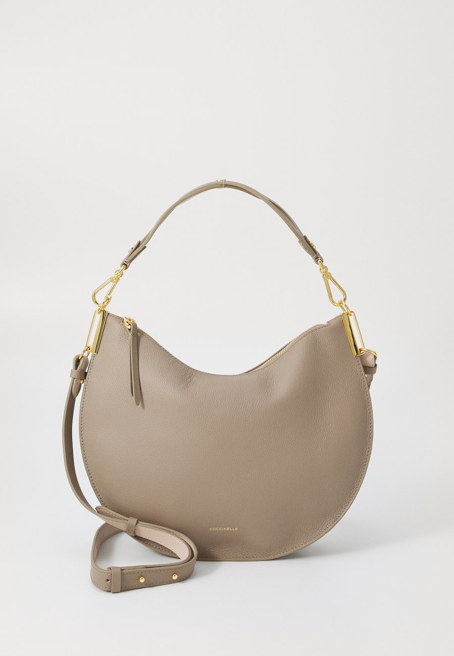 Сумка Coccinelle SUNUP, Warm Taupe/Rosette/Taupe
Сумка Coccinelle SUNUP, Warm Taupe/Rosette/Taupe