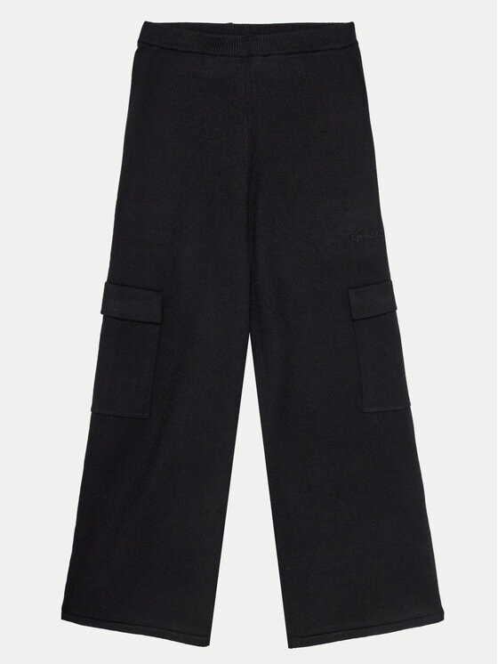 Тканевые брюки свободного кроя Guess, черный
Тканевые брюки свободного кроя Guess, черный