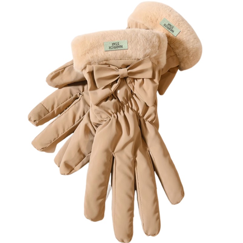 Женские перчатки Warrior из полиэстера
Женские перчатки Warrior из полиэстера